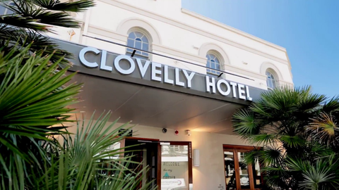 Clovelly Hotel