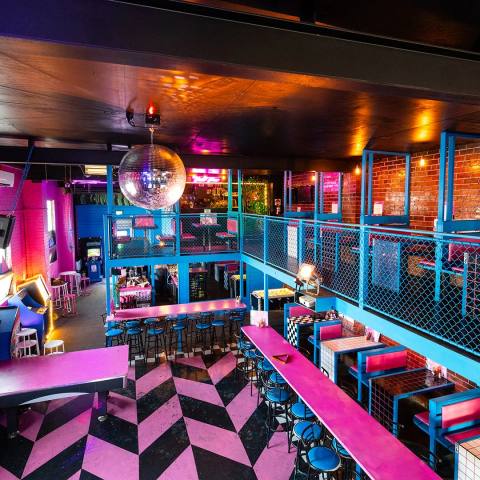 Evies Disco Diner