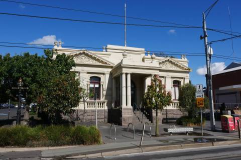 Northcote Library