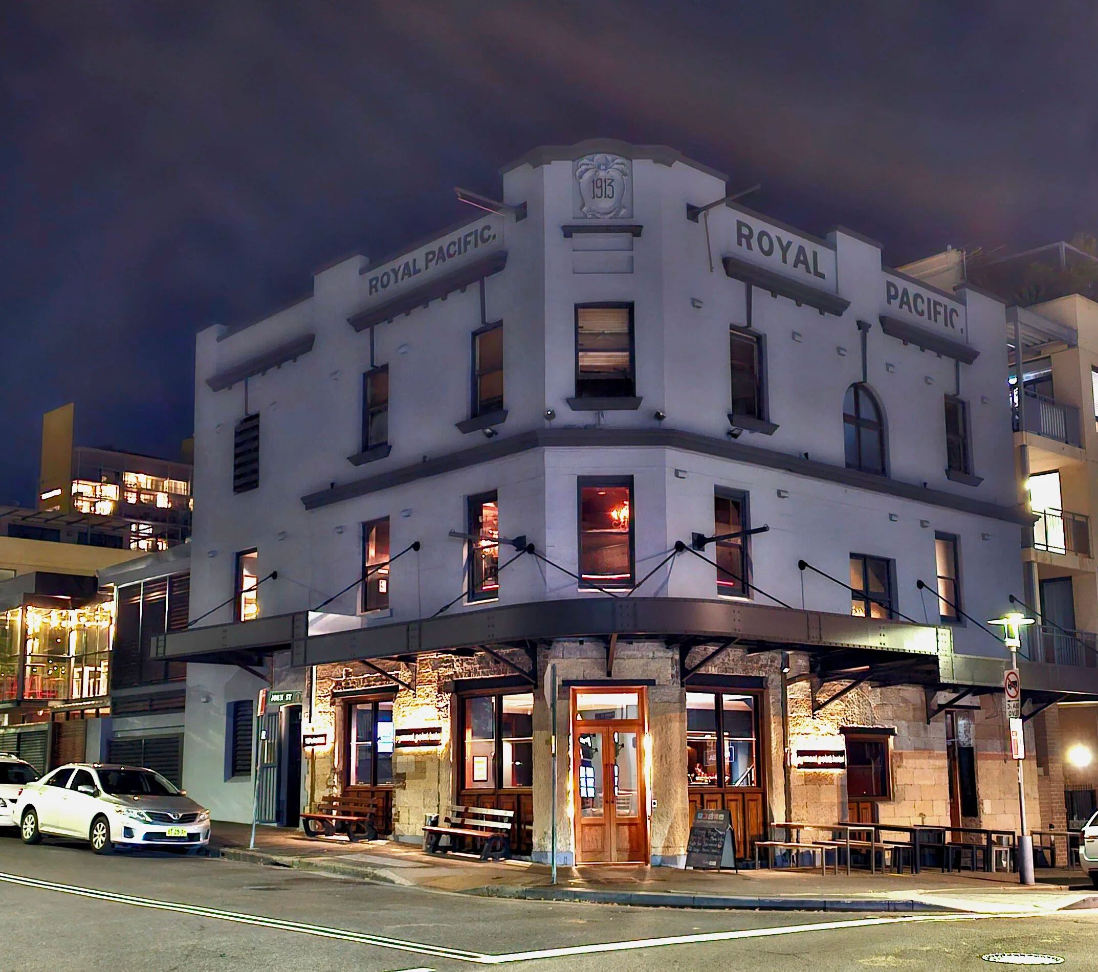 Pyrmont Point Hotel logo
