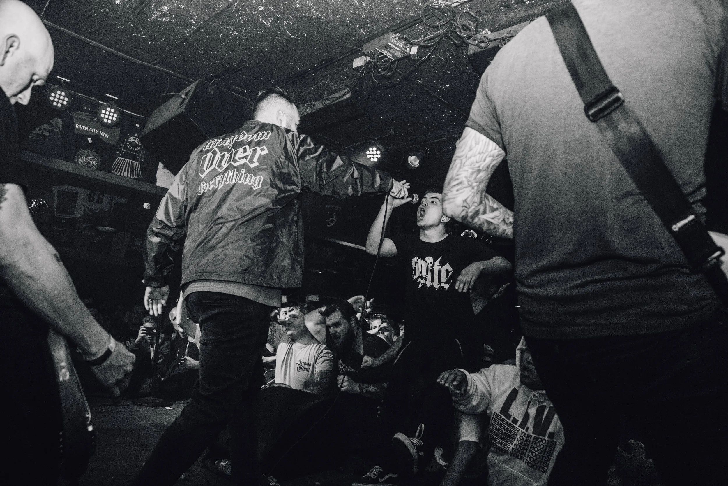 MoshPit